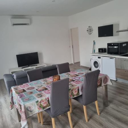 Appartement Sejour , Cure Cransac Au 1Er Etage 2 Nuits Minimum 외부 사진